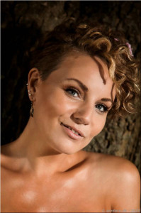 200627-0249ppgoldblack